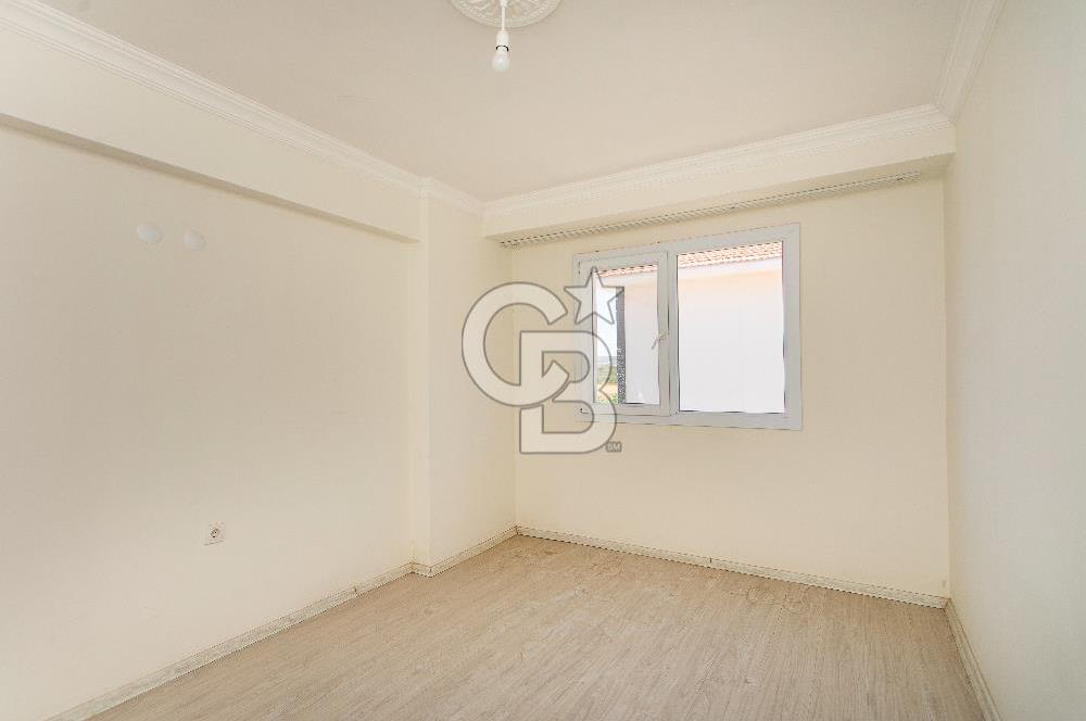 Foça Bağarası Kazım Dirik Mah. Satılık 2+1 Daire