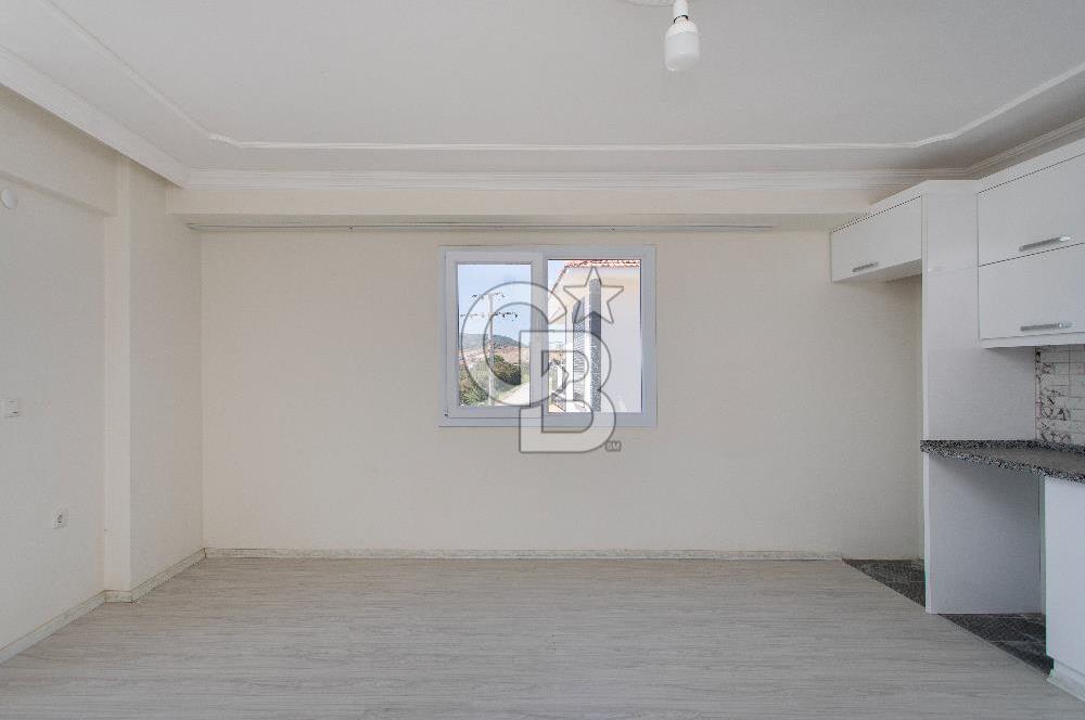 Foça Bağarası Kazım Dirik Mah. Satılık 2+1 Daire