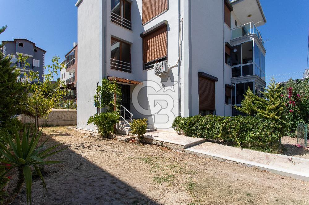 Yenifoça M.Kemal Atatürk Mah. Satılık 2+1 Ara Kat Daire