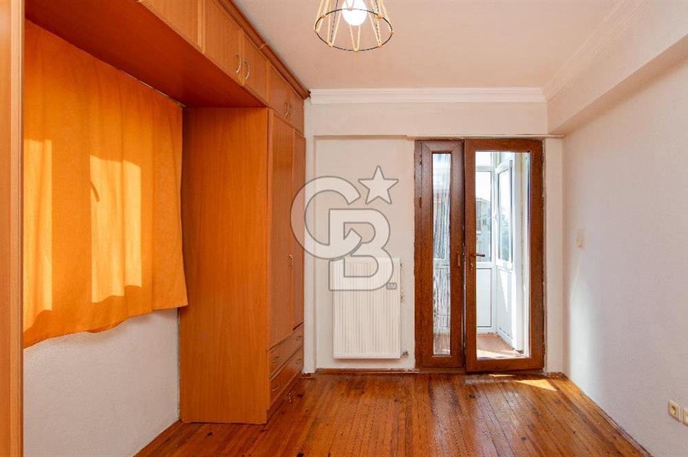Eski Foça Atatürk Mahallesinde Satılık 2+1 Daire