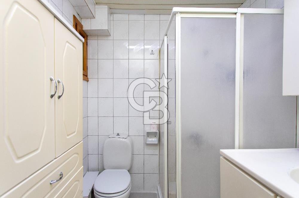 Eski Foça Atatürk Mahallesinde Satılık 2+1 Daire