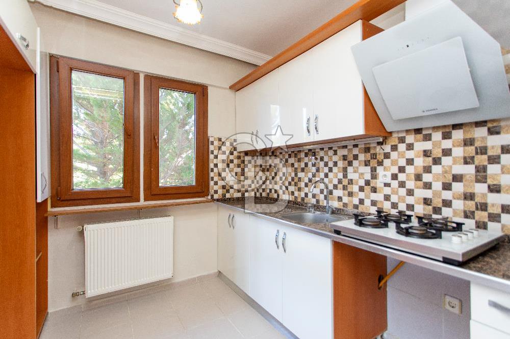 Eski Foça Atatürk Mahallesinde Satılık 2+1 Daire
