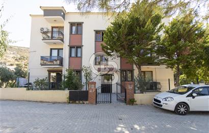 Eski Foça Atatürk Mahallesinde Satılık 2+1 Daire