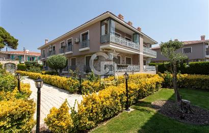 Foça Hacıveli Mah. Rüzgar Evleri Sitesi'nde Satılık 2+1 Daire