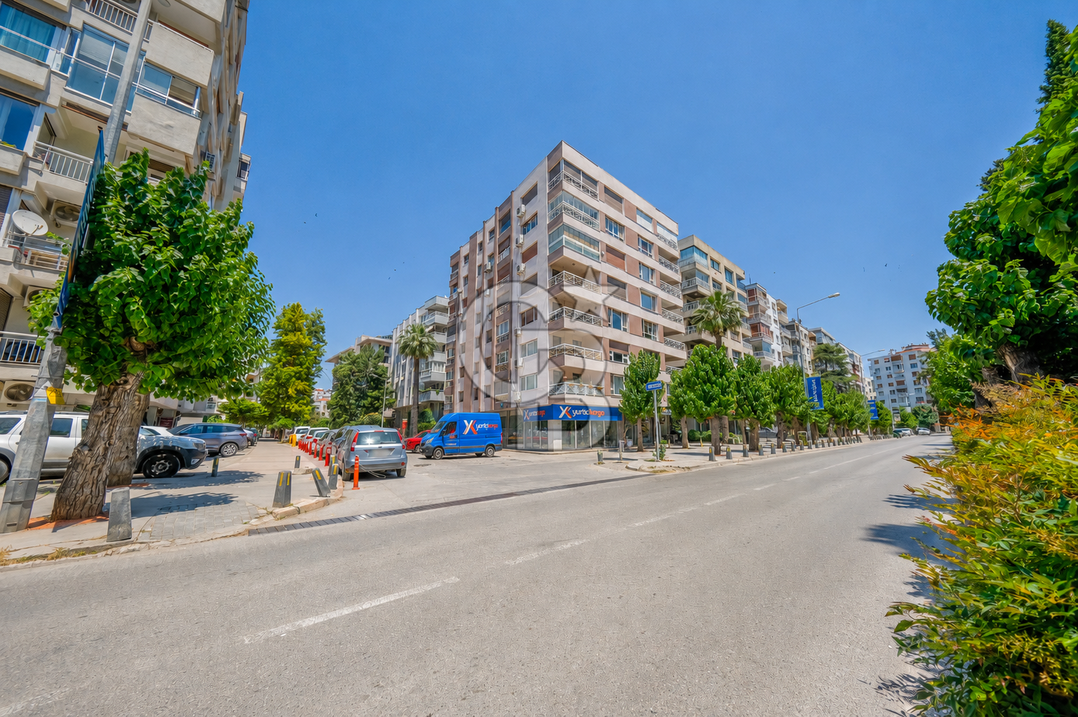 İzmir Alsancak ta satılık işyeri