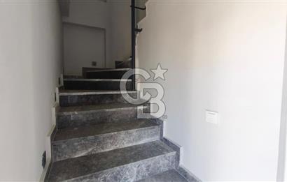 Ayvalık Altınova da Havuzlu Sitede 2+1 Villa
