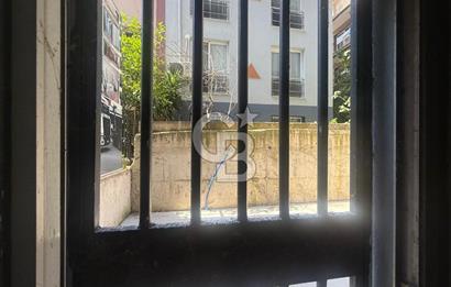 BAYRAKLI OSMANGAZİ’DE KÖRFEZ MANZARALI, GENİŞ KULLANIM ALANLI KİRALIK İŞYERİ