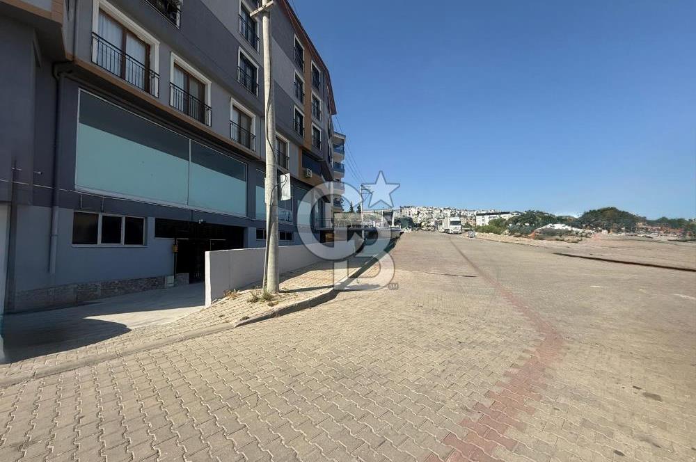 BAYRAKLI OSMANGAZİ’DE KÖRFEZ MANZARALI, GENİŞ KULLANIM ALANLI KİRALIK İŞYERİ