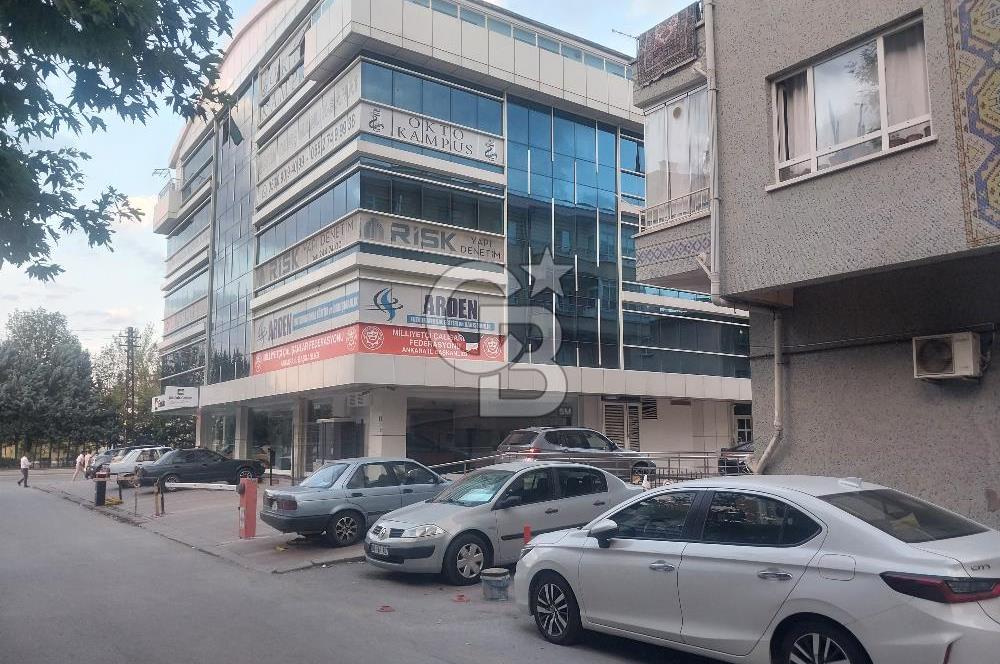 ETİMESGUT MERKEZİ KONUMDA SATILIK GENİŞ 3+1 DAİRE