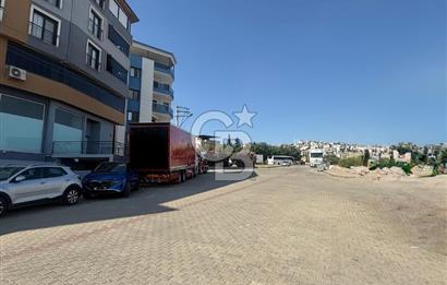 BAYRAKLI OSMANGAZİ’DE KÖRFEZ MANZARALI, GENİŞ KULLANIM ALANLI KİRALIK İŞYERİ