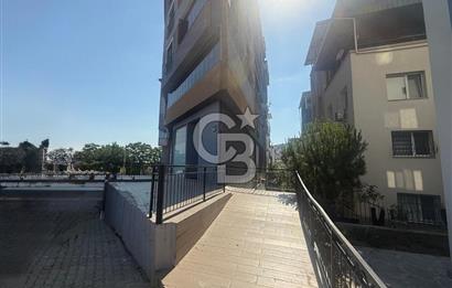BAYRAKLI OSMANGAZİ’DE KÖRFEZ MANZARALI, GENİŞ KULLANIM ALANLI KİRALIK İŞYERİ