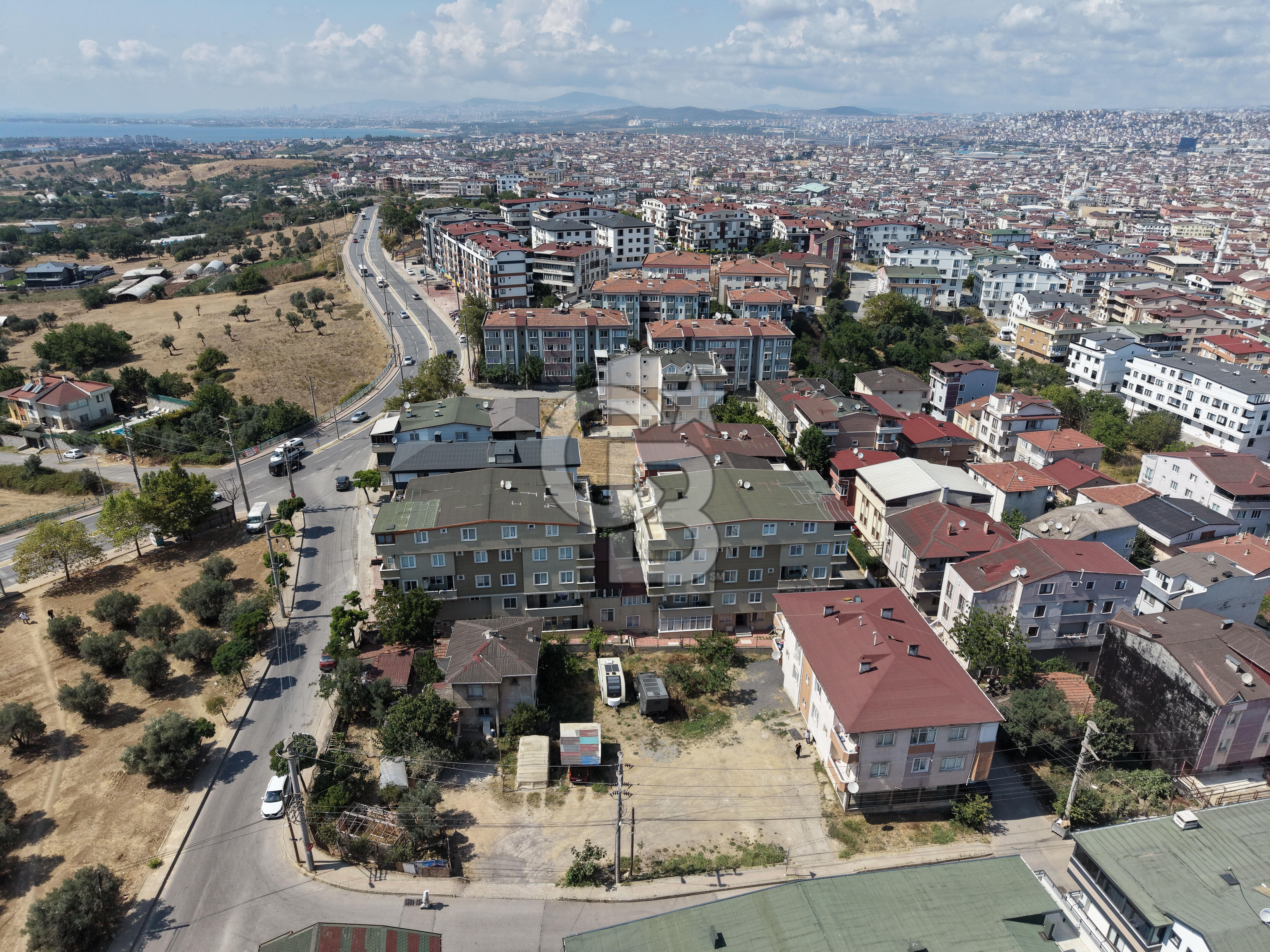 Darıca Bağlarbaşında Merkezi Konumda Satılık 200m² İskanlı Daire