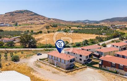 Foça Bağarası Kazım Dirik Mah. Satılık 2+1 Daire