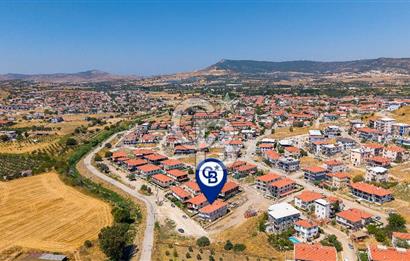 Foça Bağarası Kazım Dirik Mah. Satılık 2+1 Daire