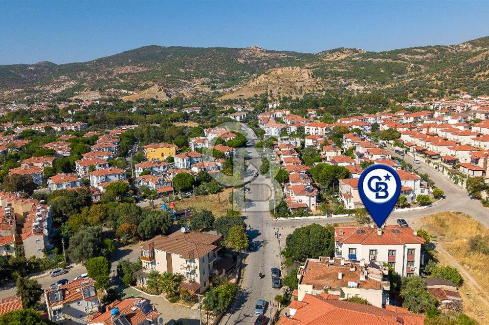Eski Foça Atatürk Mahallesinde Satılık 2+1 Daire