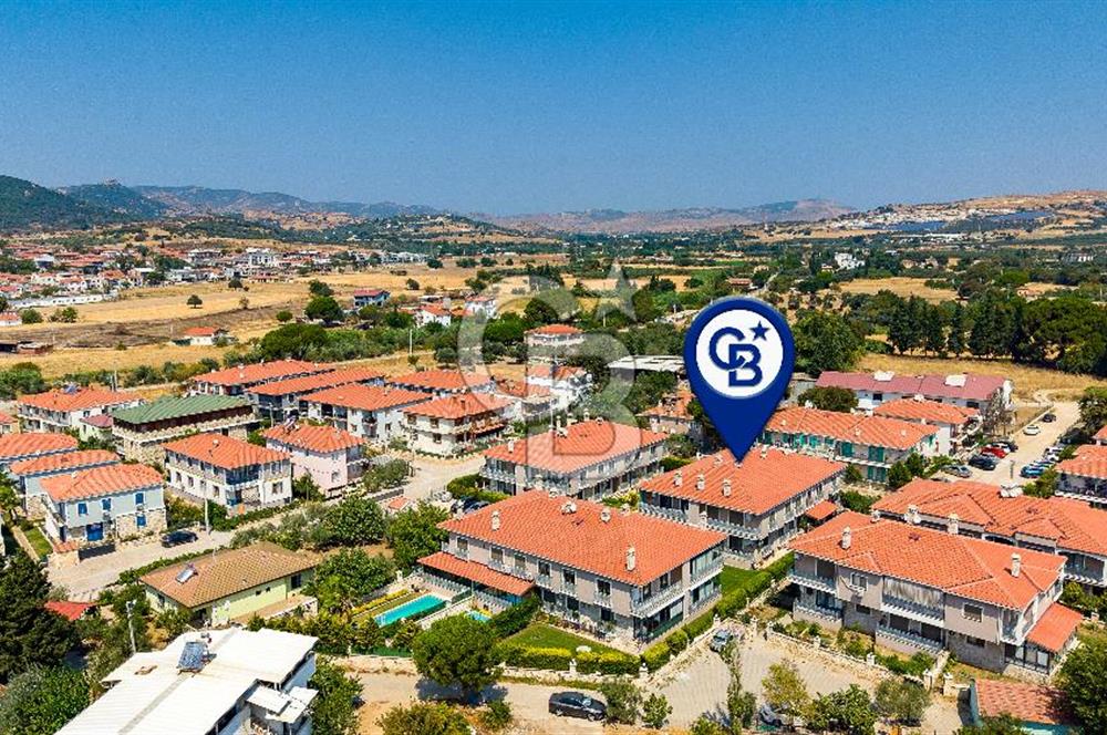 Foça Hacıveli Mah. Rüzgar Evleri Sitesi'nde Satılık 2+1 Daire