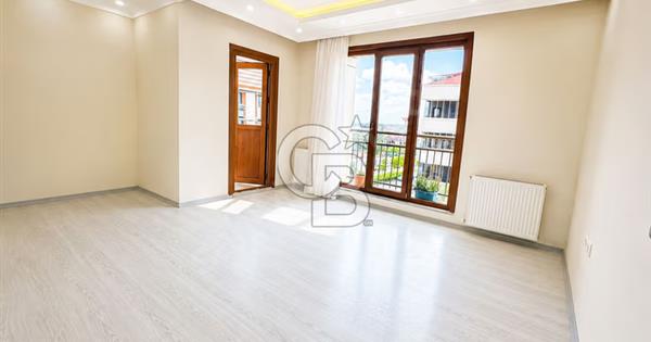 KATILIM EVLERİNE UYGUN, BELEDİYE VE KAYMAKAMLIĞA YAKIN, ARA KAT - 347231