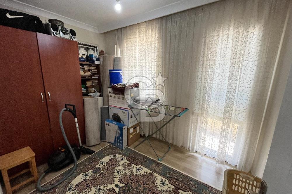 Darıca Bağlarbaşında Merkezi Konumda Satılık 200m² İskanlı Daire