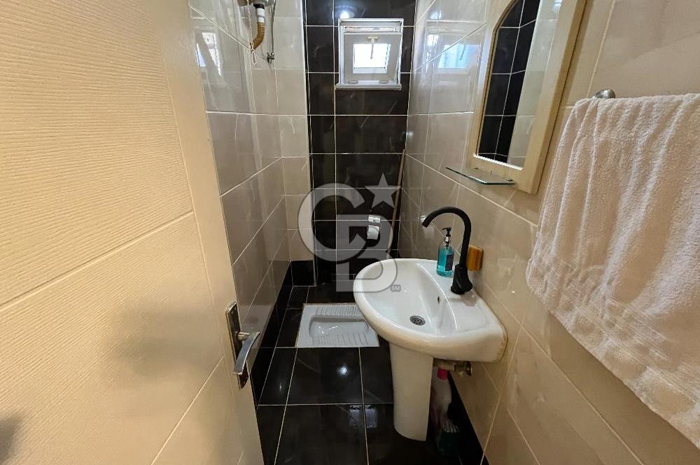 Darıca Bağlarbaşında Merkezi Konumda Satılık 200m² İskanlı Daire