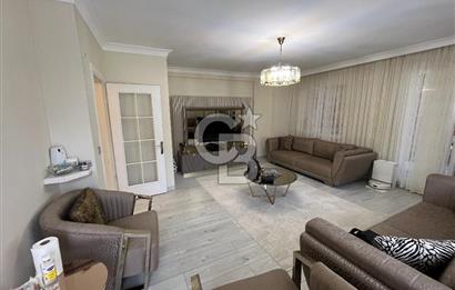 Darıca Bağlarbaşında Merkezi Konumda Satılık 200m² İskanlı Daire