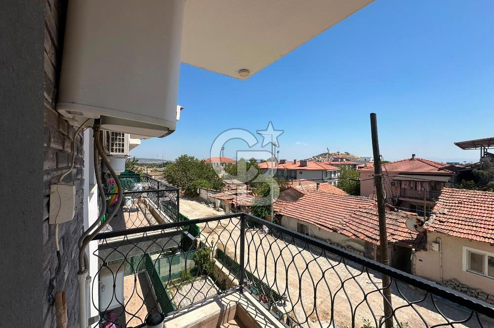 Foça Yenibağarası Mah. Eşyalı Kiralık 2+1 Daire