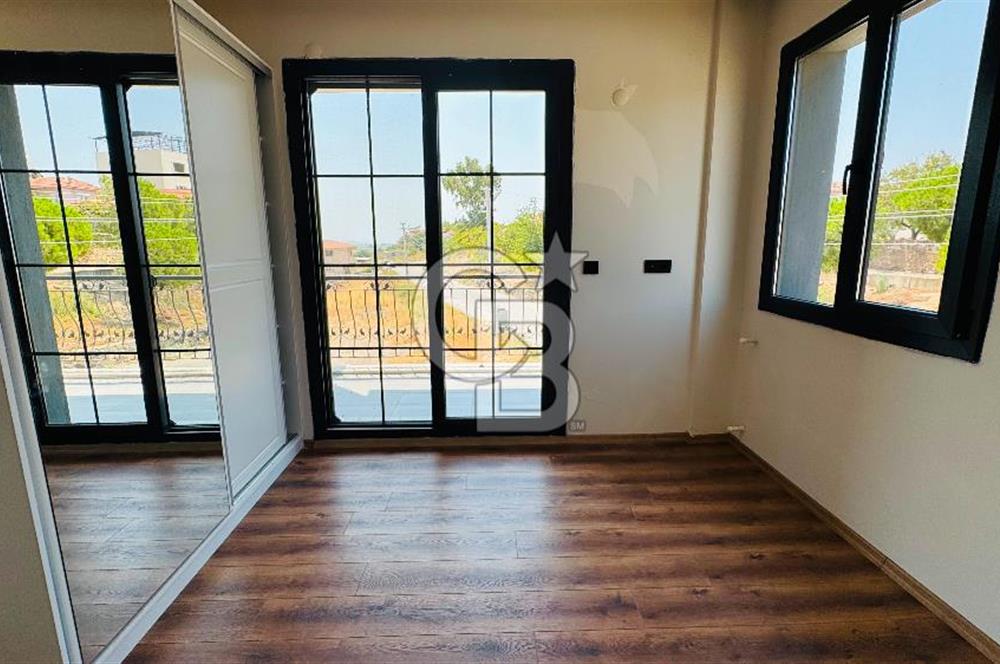Foça Gerenköy’de Kiralık 4+2 Müstakil Bahçeli Villa