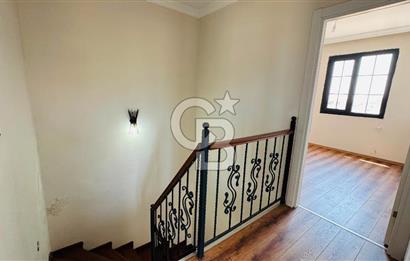 Foça Gerenköy’de Kiralık 4+2 Müstakil Bahçeli Villa