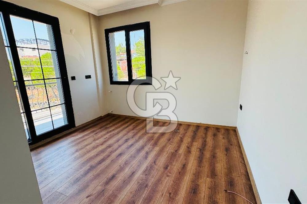 Foça Gerenköy’de Kiralık 4+2 Müstakil Bahçeli Villa