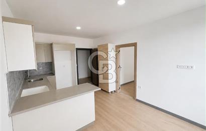 MODERN KENT SİTESİNDE HAVAALANINA YAKIN 1+1 SATILIK DAİRE