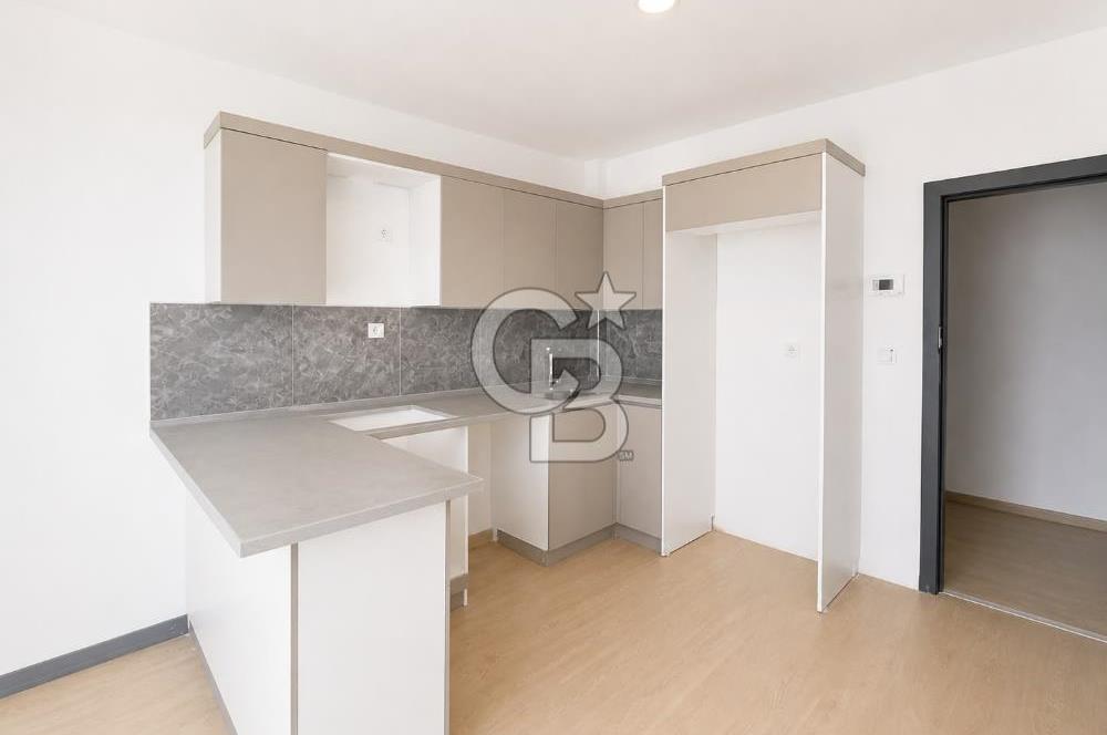 MODERN KENT SİTESİNDE HAVAALANINA YAKIN 1+1 SATILIK DAİRE