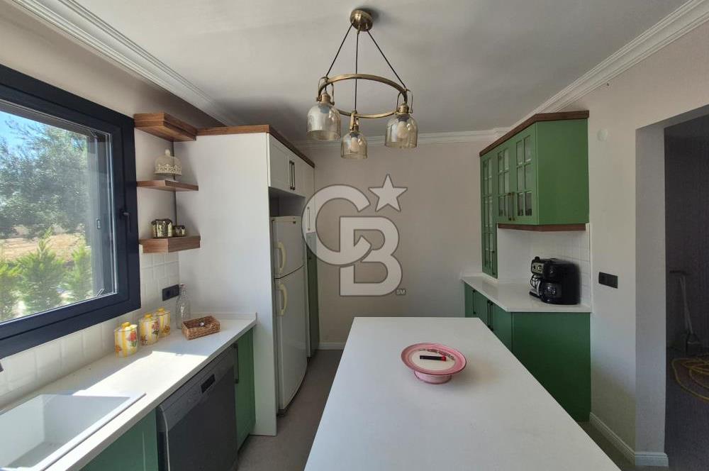Denize Sıfır Sitede Modern Mimari 3+1 Satılık Müstakil Villa