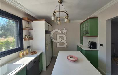Denize Sıfır Sitede Modern Mimari 3+1 Satılık Müstakil Villa