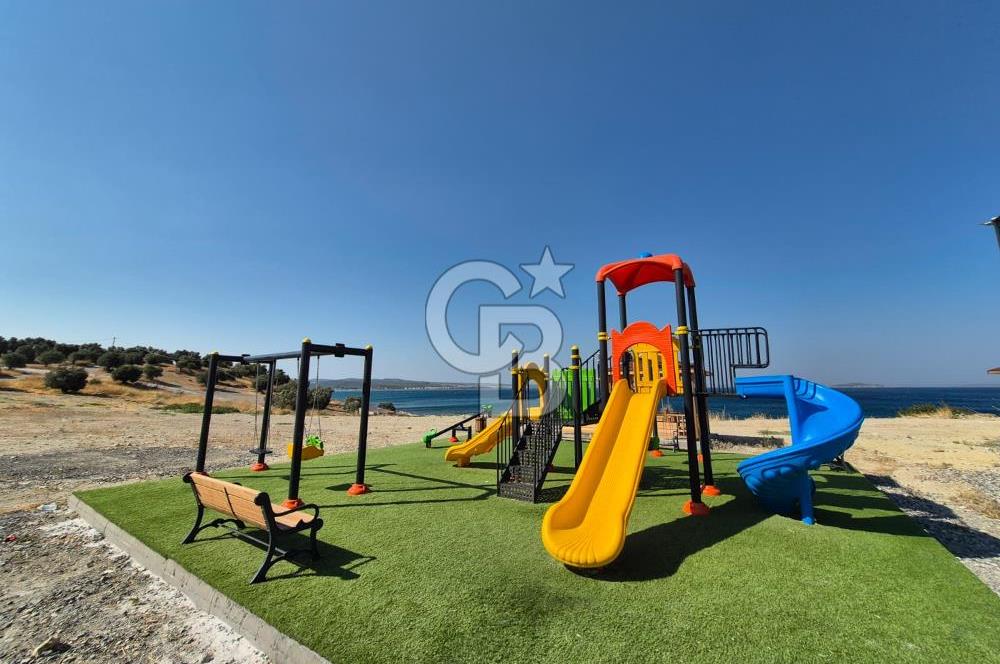 Denize Sıfır Sitede Modern Mimari 3+1 Satılık Müstakil Villa