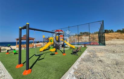 Denize Sıfır Sitede Modern Mimari 3+1 Satılık Müstakil Villa