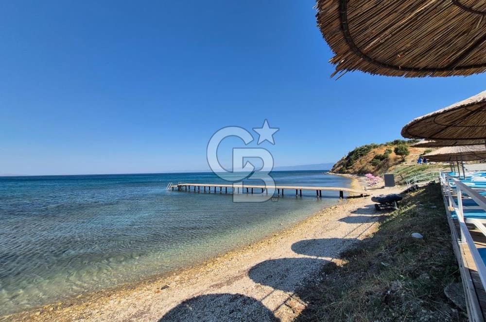 Denize Sıfır Sitede Modern Mimari 3+1 Satılık Müstakil Villa