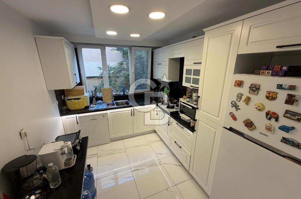 Fenerbahçe sahil'de 4,5 +1 balkonlu eşyalı daire