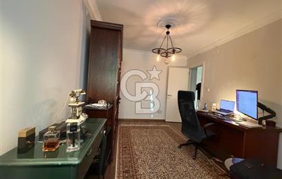 Fenerbahçe sahil'de 4,5 +1 balkonlu eşyalı daire