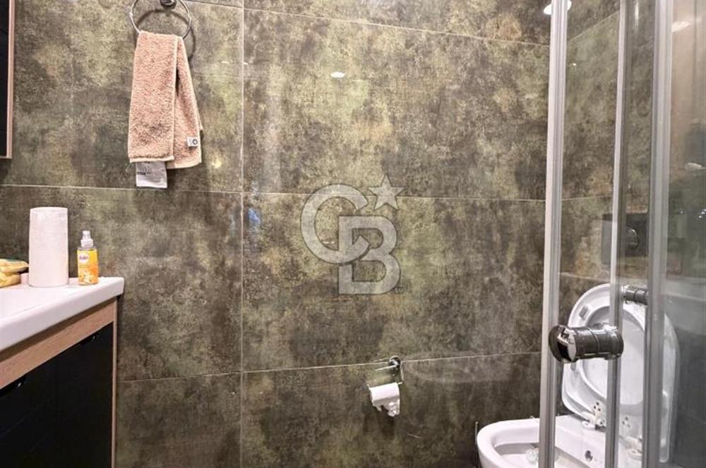 Fenerbahçe sahil'de 4,5 +1 balkonlu eşyalı daire