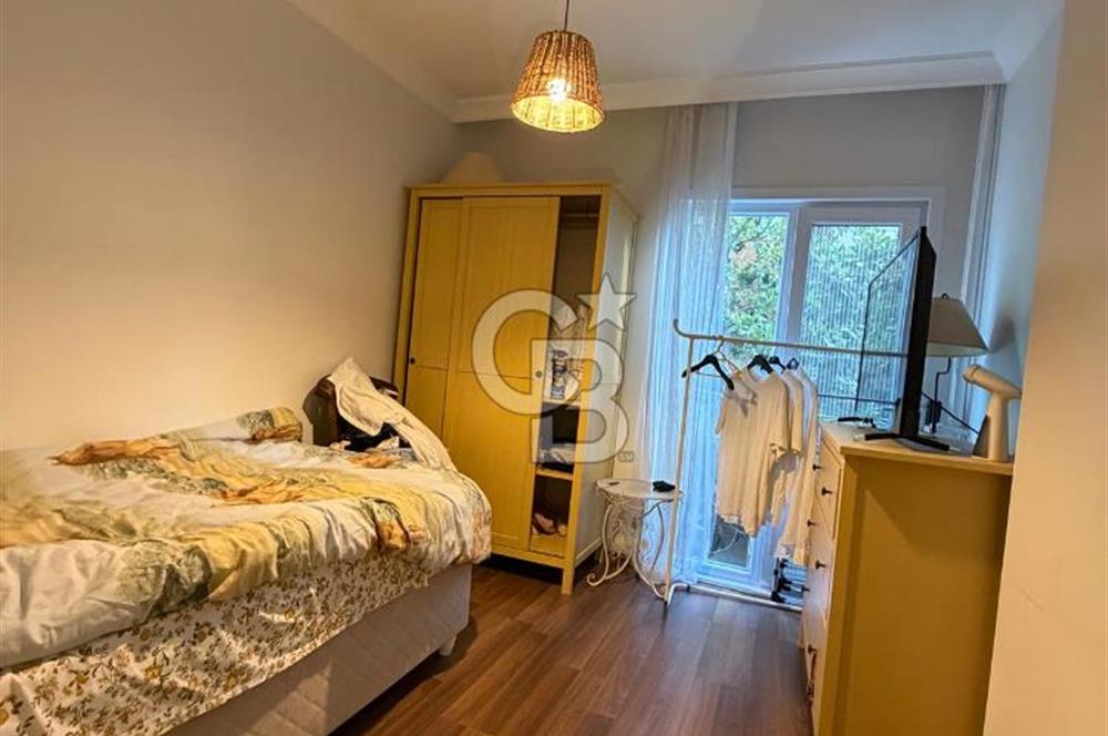 Fenerbahçe sahil'de 4,5 +1 balkonlu eşyalı daire