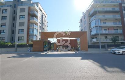 ÇİĞLİ GREEN PARK SİTESİNDE 2+1 TERASLI FULL EŞYALI KİRALIK DAİRE