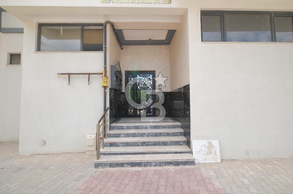 ULUKENT İZBAN YAKINI SATILIK ARA KAT 1+1 DAİRE