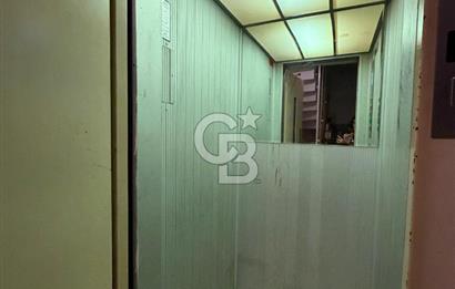 Fenerbahçe sahil'de 4,5 +1 balkonlu eşyalı daire