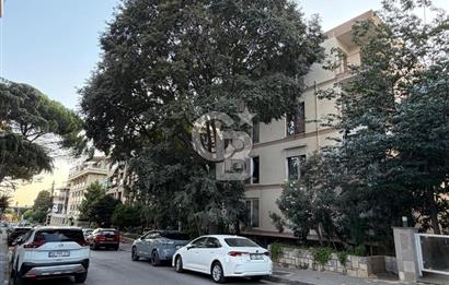 Fenerbahçe sahil'de 4,5 +1 balkonlu eşyalı daire