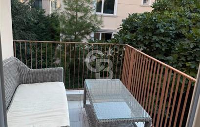 Fenerbahçe sahil'de 4,5 +1 balkonlu eşyalı daire