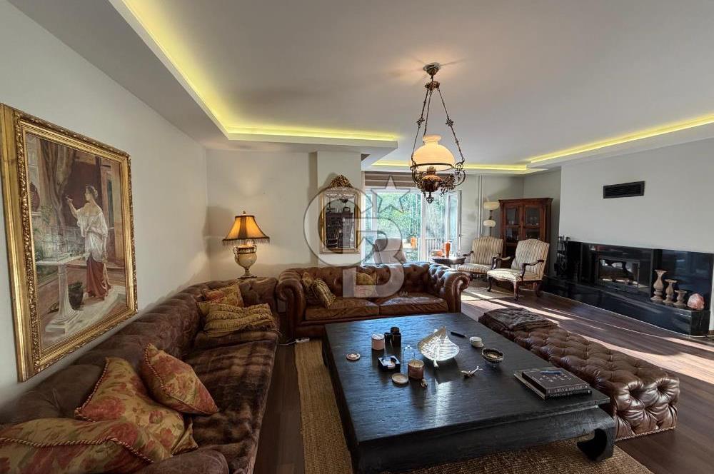 Fenerbahçe sahil'de 4,5 +1 balkonlu eşyalı daire