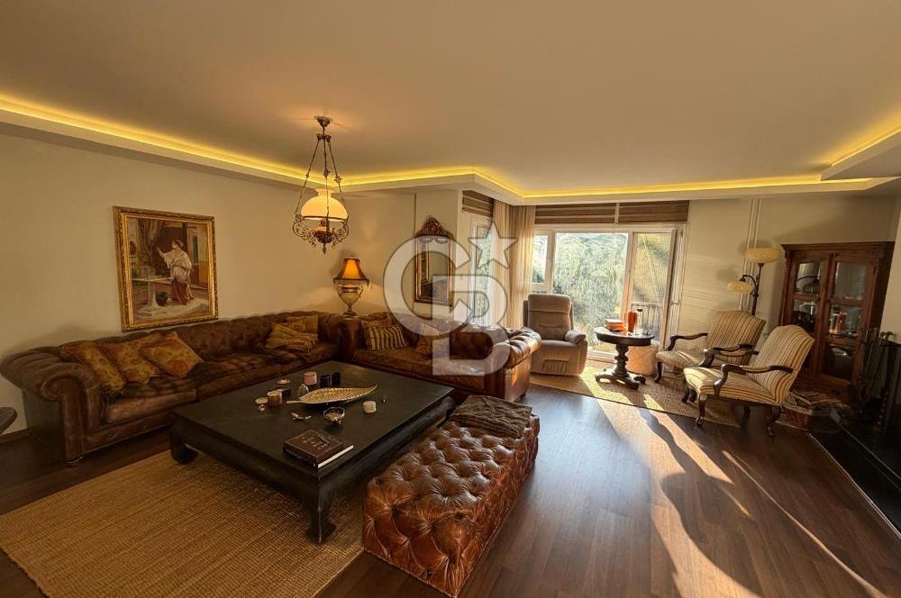 Fenerbahçe sahil'de 4,5 +1 balkonlu eşyalı daire