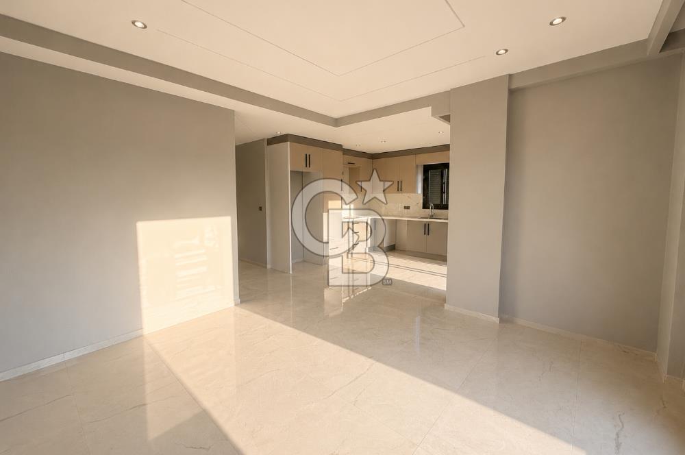 Foça'da Müstakil Havuzlu 4+1 Villa