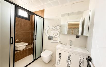 Foça'da Müstakil Havuzlu 4+1 Villa
