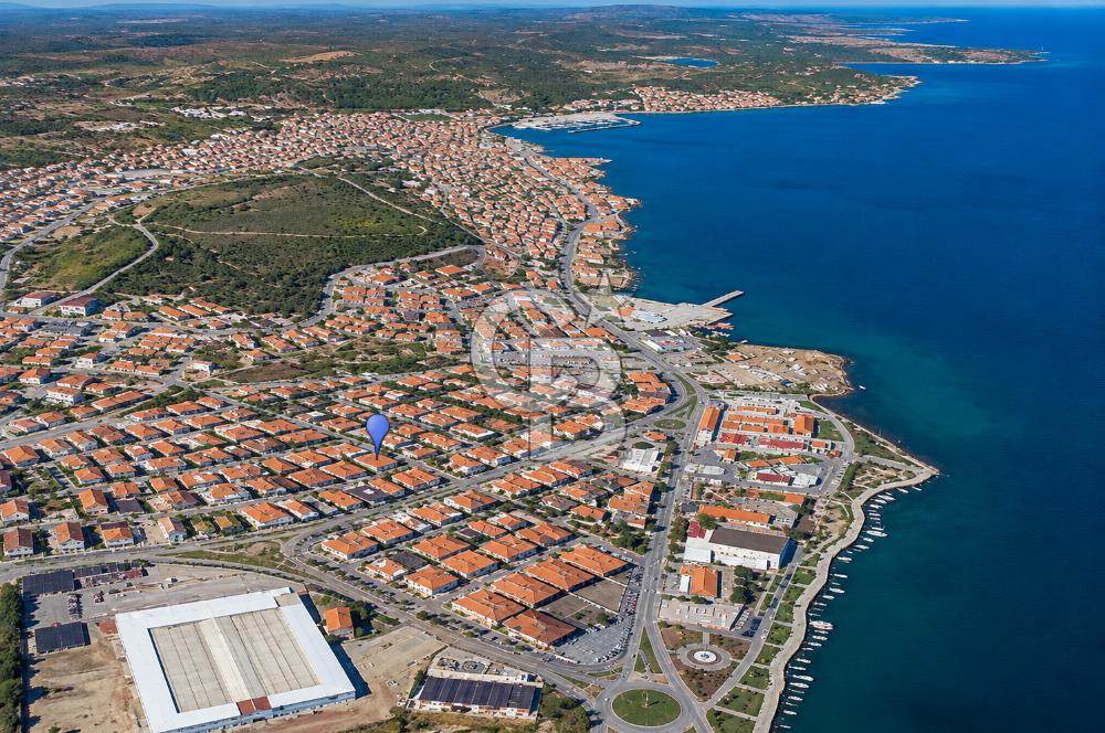 Ayvalık 150 Evlerde Merkezi Konum Bakımlı Doğalgazlı 3+1 Daire