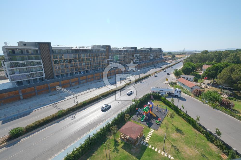 ÇİĞLİ GREEN PARK SİTESİNDE 2+1 TERASLI FULL EŞYALI KİRALIK DAİRE
